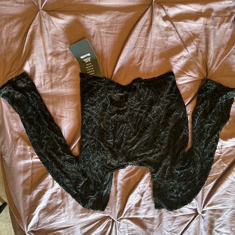 Blackmilk  velvet burnout top